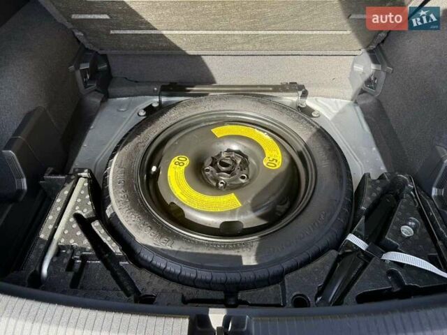 Серый Фольксваген Тигуан, объемом двигателя 1.98 л и пробегом 37 тыс. км за 27999 $, фото 21 на Automoto.ua