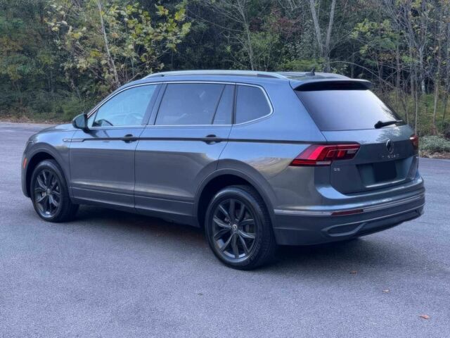 Сірий Фольксваген Тігуан, об'ємом двигуна 2 л та пробігом 19 тис. км за 14000 $, фото 5 на Automoto.ua