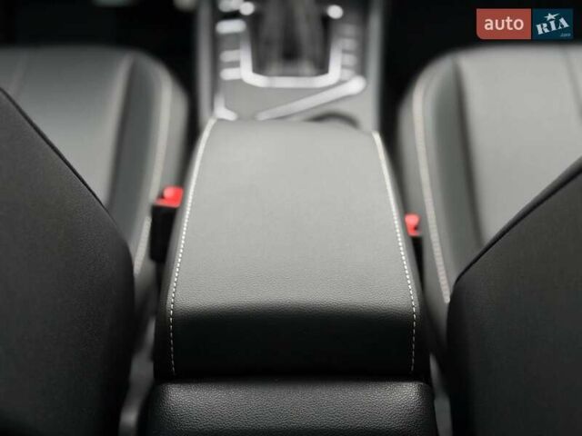 Сірий Фольксваген Тігуан, об'ємом двигуна 2 л та пробігом 2 тис. км за 31500 $, фото 62 на Automoto.ua