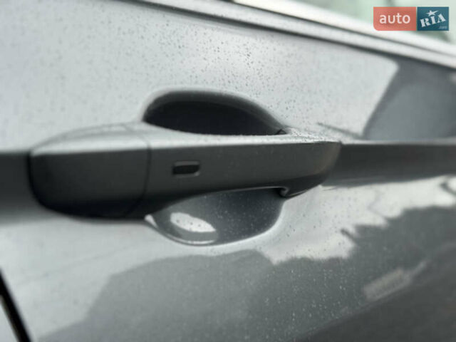 Серый Фольксваген Тигуан, объемом двигателя 2 л и пробегом 36 тыс. км за 28900 $, фото 14 на Automoto.ua