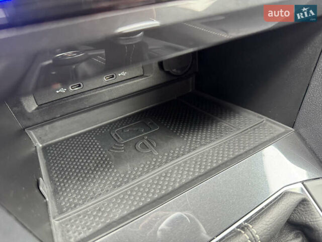 Серый Фольксваген Тигуан, объемом двигателя 2 л и пробегом 36 тыс. км за 28900 $, фото 73 на Automoto.ua