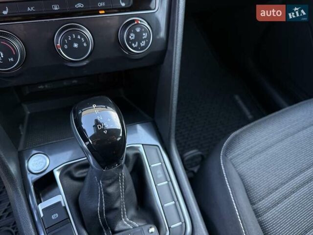 Серый Фольксваген Тигуан, объемом двигателя 1.98 л и пробегом 2 тыс. км за 25500 $, фото 46 на Automoto.ua