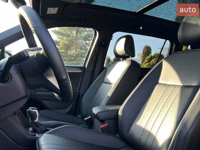 Серый Фольксваген Тигуан, объемом двигателя 2 л и пробегом 17 тыс. км за 29500 $, фото 8 на Automoto.ua