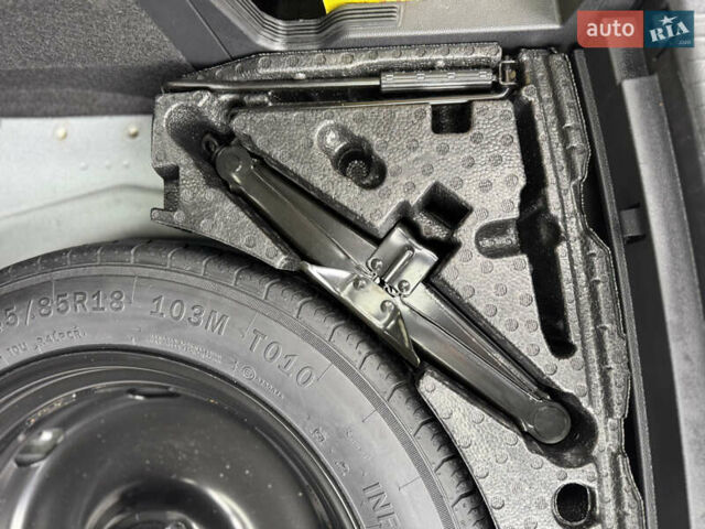 Серый Фольксваген Тигуан, объемом двигателя 2 л и пробегом 36 тыс. км за 28900 $, фото 85 на Automoto.ua