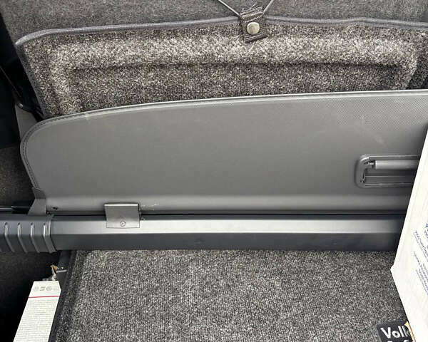 Серый Фольксваген Тигуан, объемом двигателя 2 л и пробегом 17 тыс. км за 30000 $, фото 13 на Automoto.ua