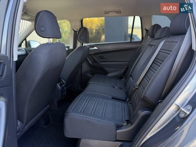 Серый Фольксваген Тигуан, объемом двигателя 1.98 л и пробегом 2 тыс. км за 25500 $, фото 59 на Automoto.ua