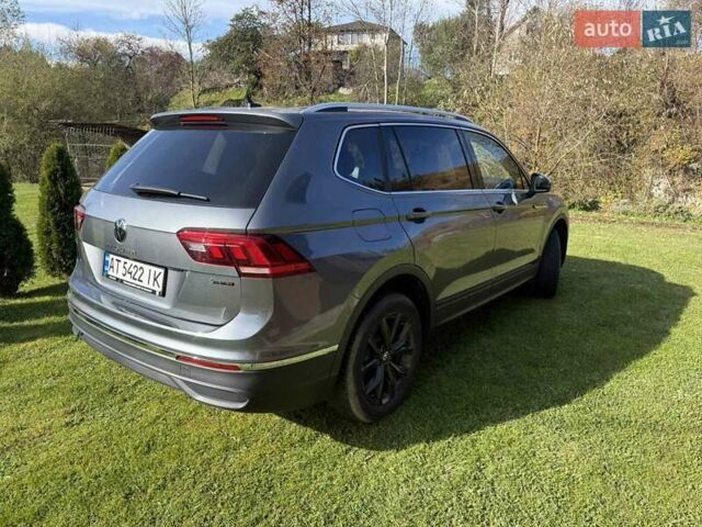 Серый Фольксваген Тигуан, объемом двигателя 1.98 л и пробегом 37 тыс. км за 27999 $, фото 7 на Automoto.ua