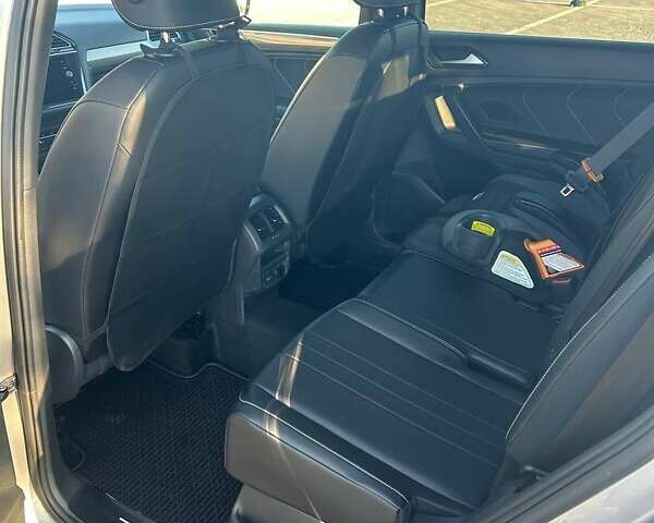 Серый Фольксваген Тигуан, объемом двигателя 1.98 л и пробегом 8 тыс. км за 38500 $, фото 14 на Automoto.ua