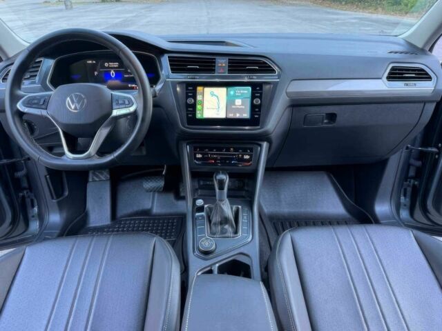 Сірий Фольксваген Тігуан, об'ємом двигуна 2 л та пробігом 19 тис. км за 14000 $, фото 9 на Automoto.ua