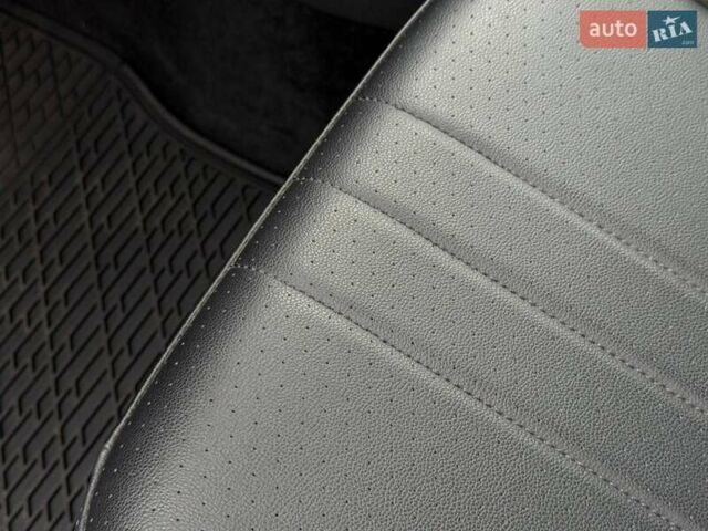 Сірий Фольксваген Тігуан, об'ємом двигуна 2 л та пробігом 2 тис. км за 31500 $, фото 51 на Automoto.ua