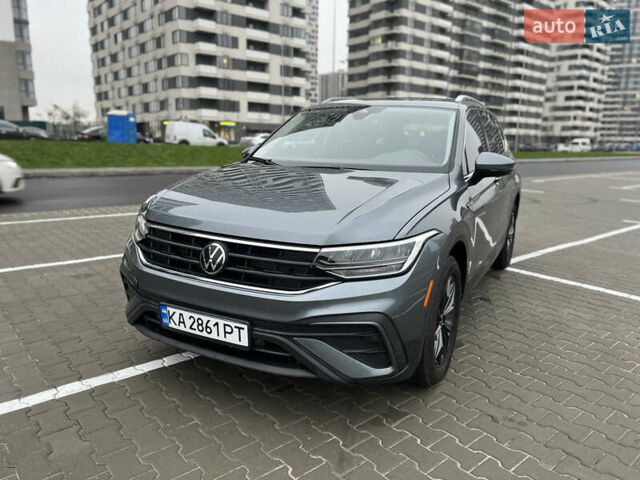 Серый Фольксваген Тигуан, объемом двигателя 1.98 л и пробегом 19 тыс. км за 29300 $, фото 22 на Automoto.ua