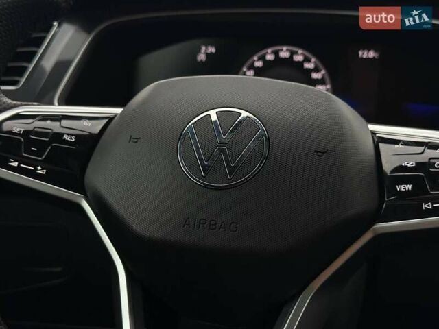 Сірий Фольксваген Тігуан, об'ємом двигуна 2 л та пробігом 2 тис. км за 31500 $, фото 67 на Automoto.ua