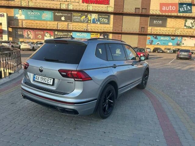 Серый Фольксваген Тигуан, объемом двигателя 1.98 л и пробегом 8 тыс. км за 38500 $, фото 5 на Automoto.ua