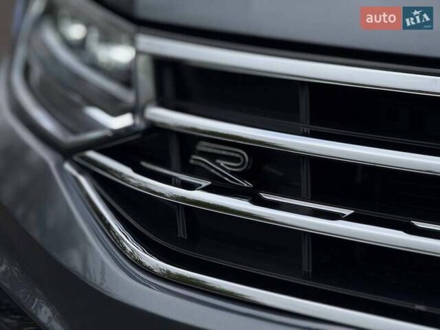 Сірий Фольксваген Тігуан, об'ємом двигуна 2 л та пробігом 2 тис. км за 31500 $, фото 8 на Automoto.ua