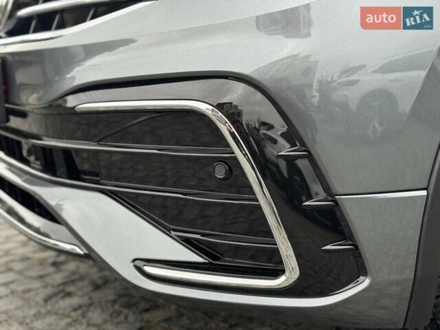 Серый Фольксваген Тигуан, объемом двигателя 2 л и пробегом 36 тыс. км за 28900 $, фото 26 на Automoto.ua