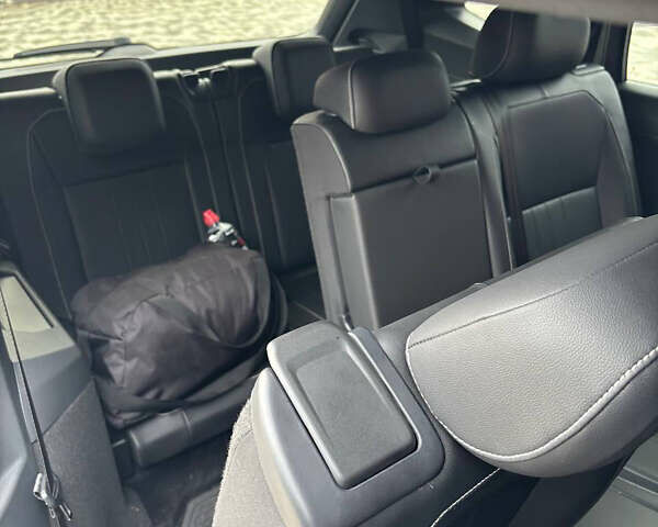 Серый Фольксваген Тигуан, объемом двигателя 2 л и пробегом 17 тыс. км за 30000 $, фото 10 на Automoto.ua