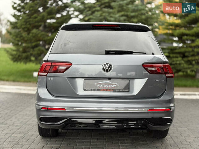 Серый Фольксваген Тигуан, объемом двигателя 2 л и пробегом 14 тыс. км за 27500 $, фото 26 на Automoto.ua