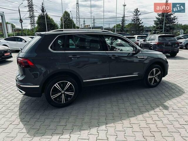 Серый Фольксваген Тигуан, объемом двигателя 1.98 л и пробегом 9 тыс. км за 40000 $, фото 12 на Automoto.ua