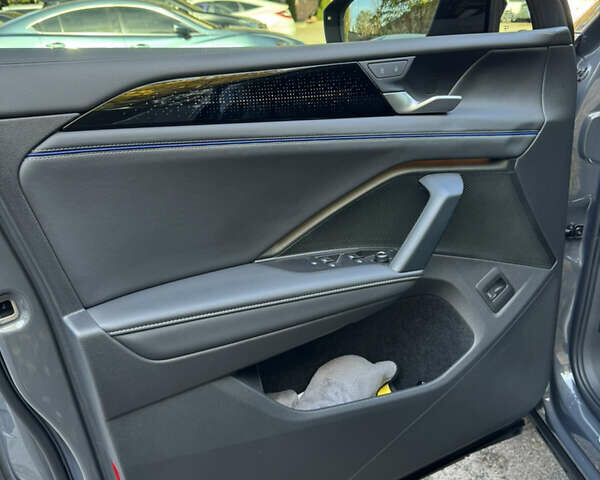 Серый Фольксваген Тигуан, объемом двигателя 1.97 л и пробегом 22 тыс. км за 48000 $, фото 9 на Automoto.ua