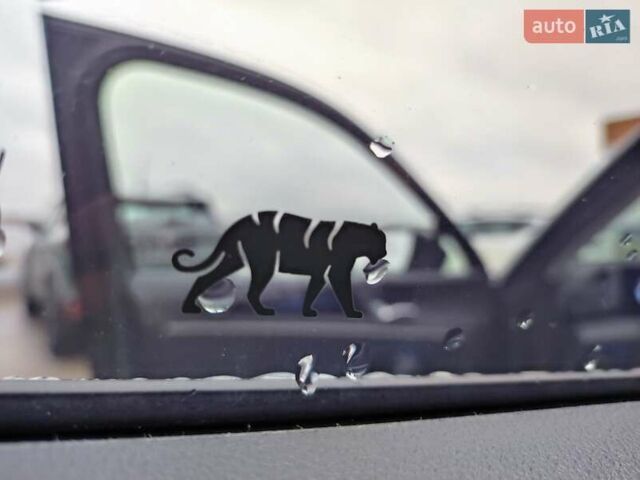 Сірий Фольксваген Тігуан, об'ємом двигуна 1.97 л та пробігом 6 тис. км за 47300 $, фото 48 на Automoto.ua