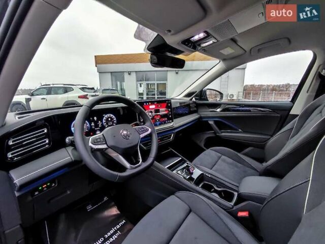 Сірий Фольксваген Тігуан, об'ємом двигуна 1.97 л та пробігом 6 тис. км за 47300 $, фото 42 на Automoto.ua