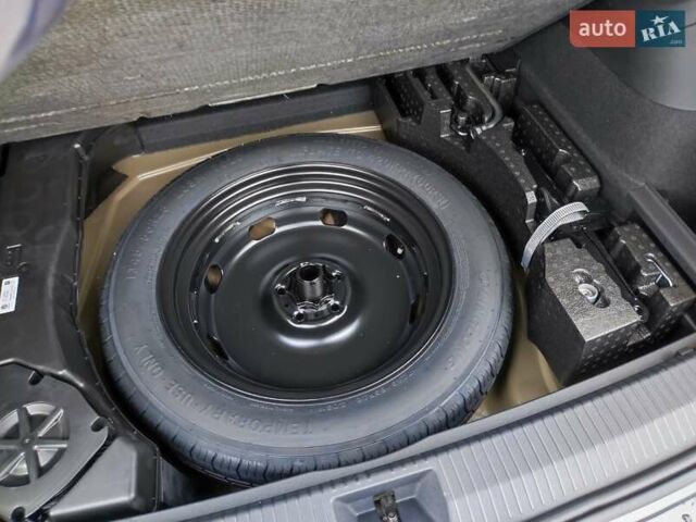 Сірий Фольксваген Тігуан, об'ємом двигуна 1.97 л та пробігом 6 тис. км за 47300 $, фото 59 на Automoto.ua