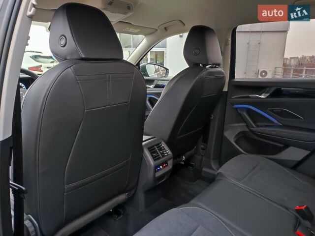 Сірий Фольксваген Тігуан, об'ємом двигуна 1.97 л та пробігом 6 тис. км за 47300 $, фото 47 на Automoto.ua