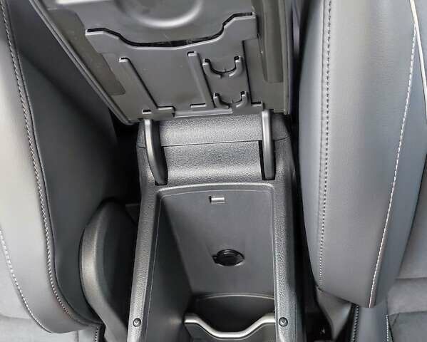 Сірий Фольксваген Тігуан, об'ємом двигуна 1.97 л та пробігом 6 тис. км за 47300 $, фото 70 на Automoto.ua