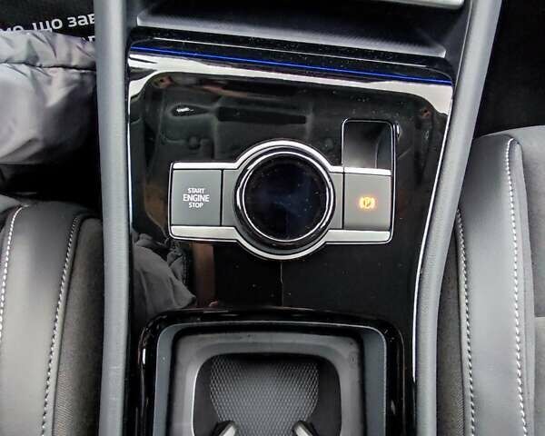 Сірий Фольксваген Тігуан, об'ємом двигуна 1.97 л та пробігом 6 тис. км за 47300 $, фото 35 на Automoto.ua