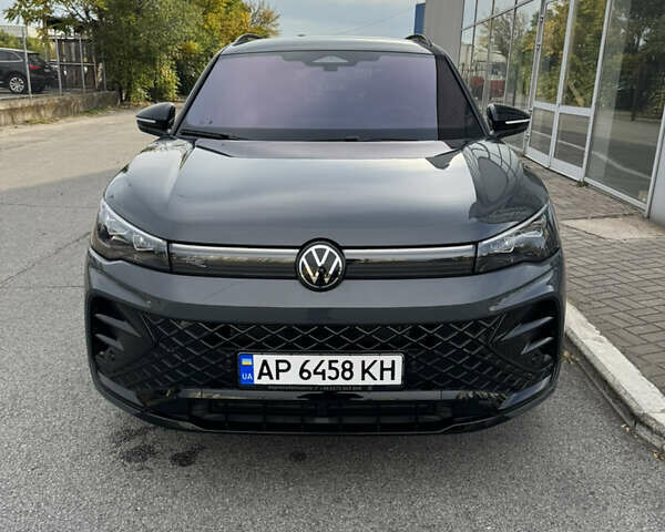 Серый Фольксваген Тигуан, объемом двигателя 1.97 л и пробегом 22 тыс. км за 48000 $, фото 1 на Automoto.ua