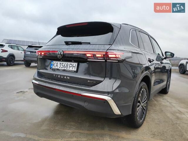 Сірий Фольксваген Тігуан, об'ємом двигуна 1.97 л та пробігом 6 тис. км за 47300 $, фото 10 на Automoto.ua