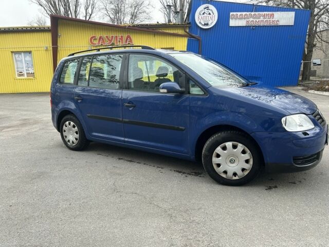 Синий Фольксваген Тигуан, объемом двигателя 1.6 л и пробегом 300 тыс. км за 2500 $, фото 1 на Automoto.ua