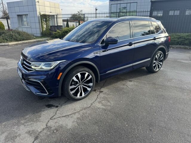 Синий Фольксваген Тигуан, объемом двигателя 2 л и пробегом 118 тыс. км за 28500 $, фото 1 на Automoto.ua