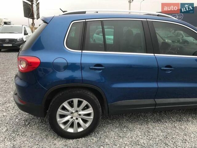 Синий Фольксваген Тигуан, объемом двигателя 2 л и пробегом 180 тыс. км за 9990 $, фото 5 на Automoto.ua