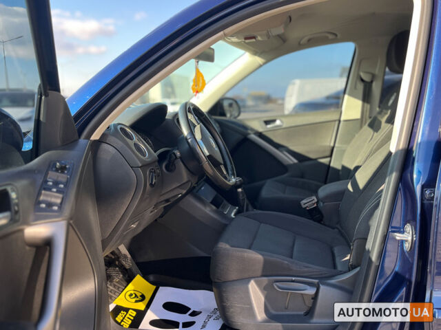 Синий Фольксваген Тигуан, объемом двигателя 2 л и пробегом 315 тыс. км за 9800 $, фото 8 на Automoto.ua