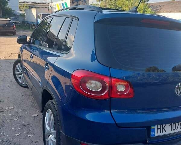 Синий Фольксваген Тигуан, объемом двигателя 2 л и пробегом 153 тыс. км за 10999 $, фото 4 на Automoto.ua