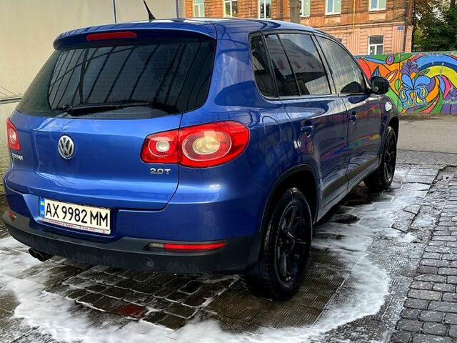 Синий Фольксваген Тигуан, объемом двигателя 2 л и пробегом 130 тыс. км за 9500 $, фото 3 на Automoto.ua