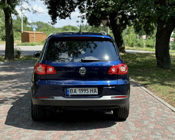 Синій Фольксваген Тігуан, об'ємом двигуна 1.97 л та пробігом 195 тис. км за 12500 $, фото 4 на Automoto.ua