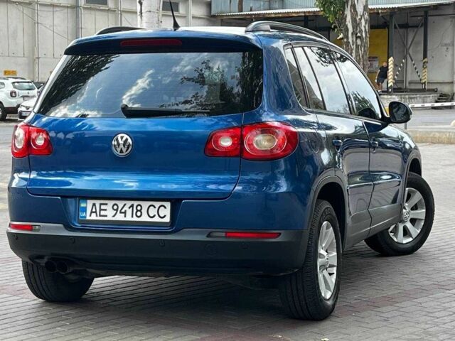 Синий Фольксваген Тигуан, объемом двигателя 1.4 л и пробегом 184 тыс. км за 7600 $, фото 2 на Automoto.ua