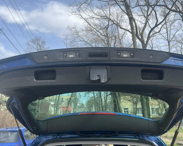 Синий Фольксваген Тигуан, объемом двигателя 1.39 л и пробегом 228 тыс. км за 9000 $, фото 8 на Automoto.ua