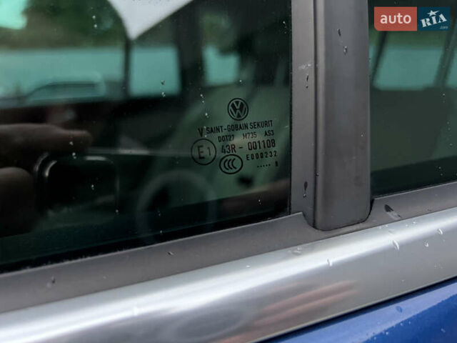 Синій Фольксваген Тігуан, об'ємом двигуна 2 л та пробігом 227 тис. км за 9800 $, фото 63 на Automoto.ua