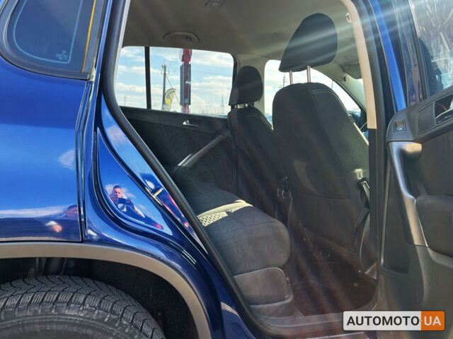 Синий Фольксваген Тигуан, объемом двигателя 2 л и пробегом 315 тыс. км за 9800 $, фото 18 на Automoto.ua