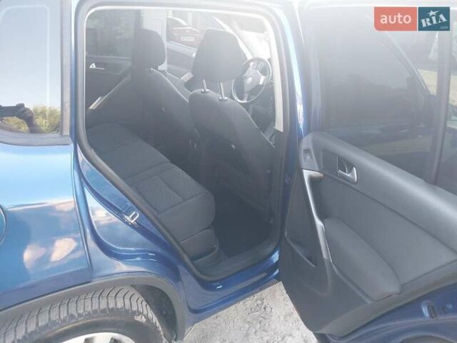 Синий Фольксваген Тигуан, объемом двигателя 2 л и пробегом 153 тыс. км за 10999 $, фото 14 на Automoto.ua