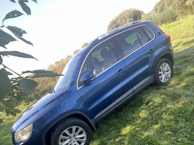 Синій Фольксваген Тігуан, об'ємом двигуна 2 л та пробігом 179 тис. км за 9800 $, фото 8 на Automoto.ua