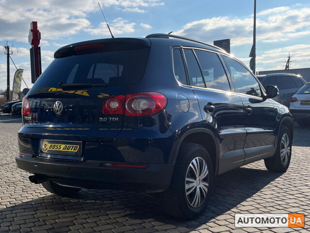 Синий Фольксваген Тигуан, объемом двигателя 2 л и пробегом 315 тыс. км за 9800 $, фото 6 на Automoto.ua