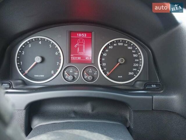 Синий Фольксваген Тигуан, объемом двигателя 2 л и пробегом 153 тыс. км за 10999 $, фото 6 на Automoto.ua