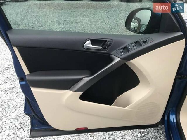 Синий Фольксваген Тигуан, объемом двигателя 2 л и пробегом 180 тыс. км за 9990 $, фото 14 на Automoto.ua