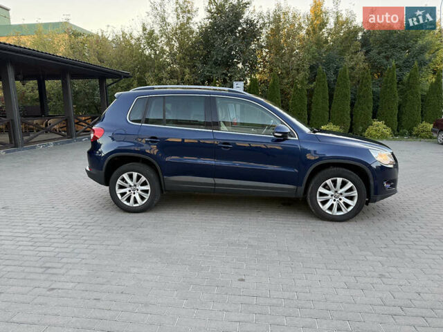 Синій Фольксваген Тігуан, об'ємом двигуна 2 л та пробігом 158 тис. км за 10999 $, фото 21 на Automoto.ua