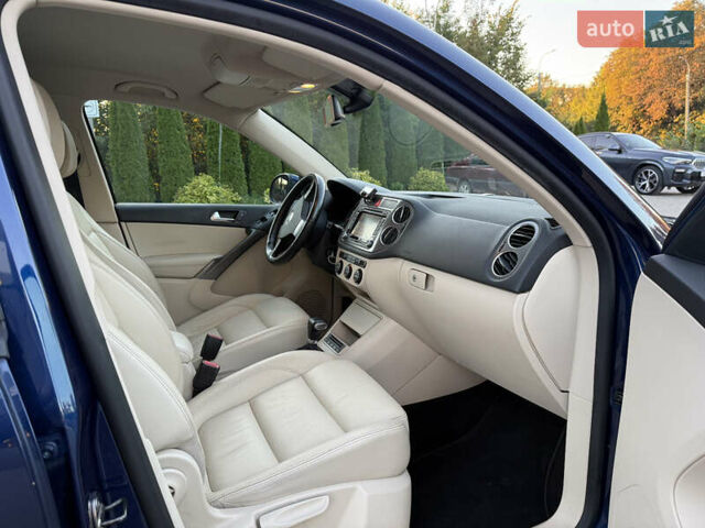 Синій Фольксваген Тігуан, об'ємом двигуна 2 л та пробігом 158 тис. км за 10999 $, фото 6 на Automoto.ua