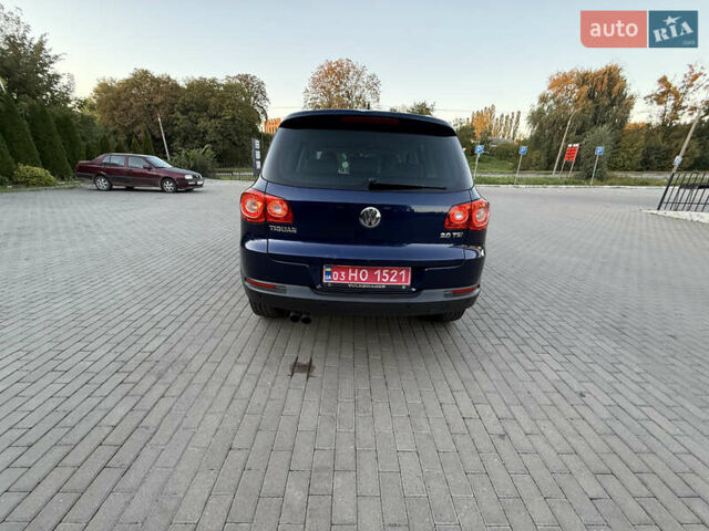 Синій Фольксваген Тігуан, об'ємом двигуна 2 л та пробігом 158 тис. км за 10999 $, фото 27 на Automoto.ua